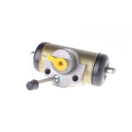 Cylinderek hamulcowy 67112603-AR