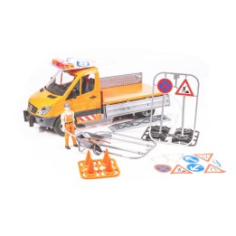 Mercedes Sprinter do prac drogowych z figurką i akcesoriami Bruder 02677 BR02677 BRUDER