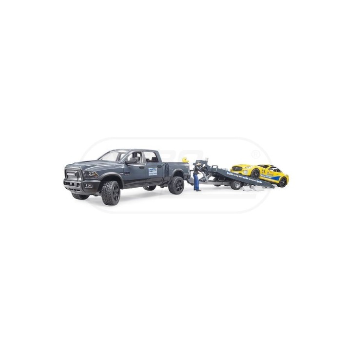 Auto Dodge RAM 2500 z lawetą i autem Roadster Bruder 02504 BR02504 BRUDER