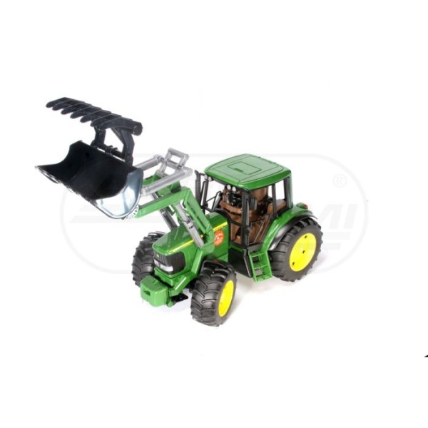 Traktor John Deere 6920 z ładowaczem