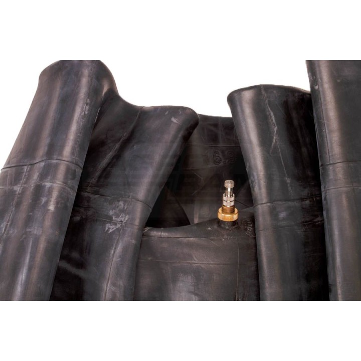 Dętka BKT (BUTYL) Zawór kr. stalowy 16,9X28 BKT (TR 218A)