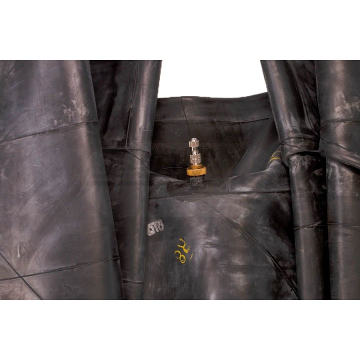 Dętka BKT (BUTYL) Zawór kr. stalowy 18,4X30 BKT (TR 218A)