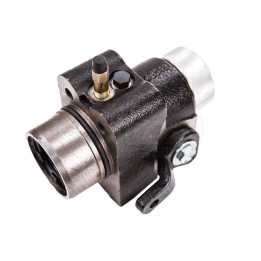 Cylinderek  Hamulcowy  B41138 A06018 , 04424460 04424457
