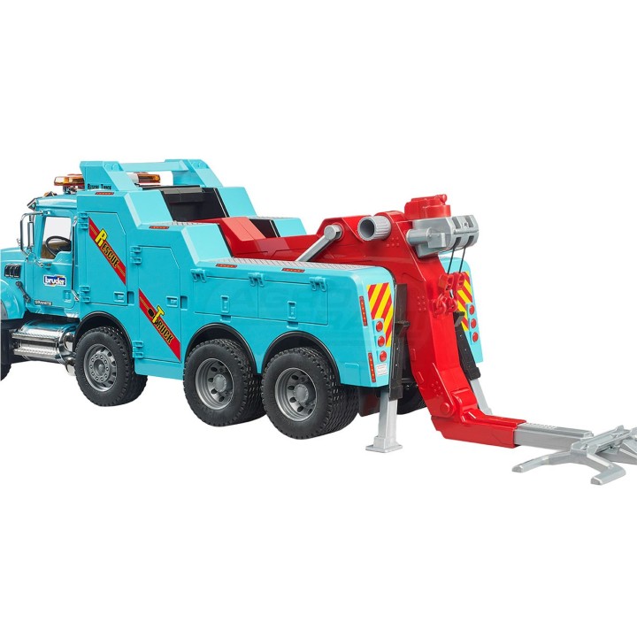 MACK Granite pomoc drogowa holownik z modułem światło dźwięk BR-02831 BRUDER